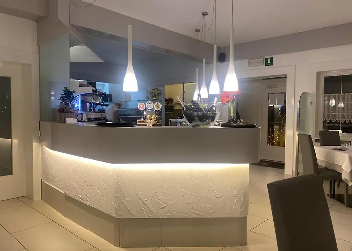 ゲストハウス Maya