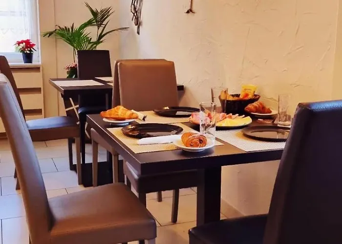 ゲストハウス Maya 3*